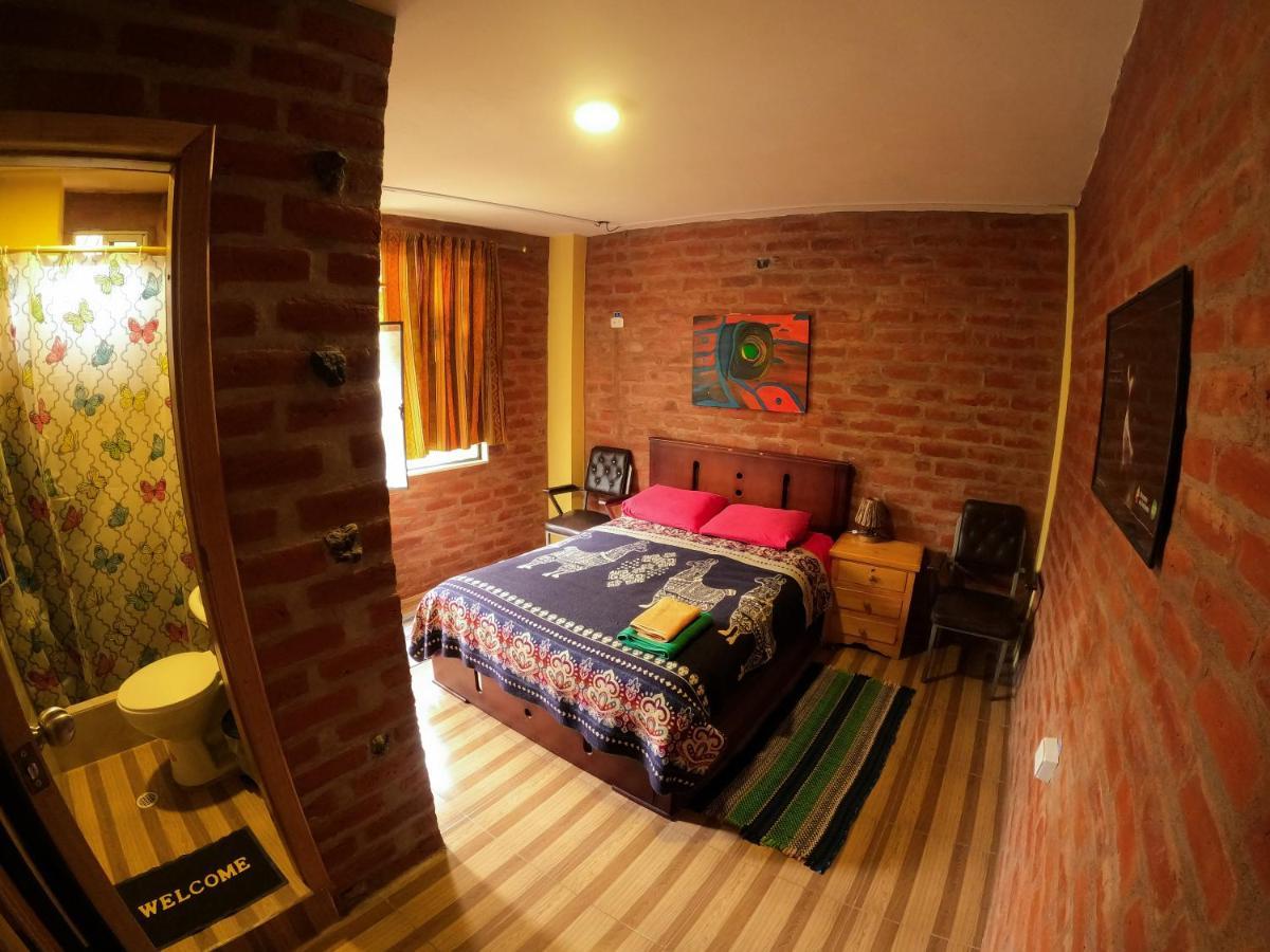 Hostal La Casa Amarilla City Баньйос Екстер'єр фото