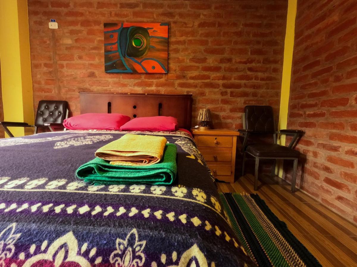 Hostal La Casa Amarilla City Баньйос Екстер'єр фото
