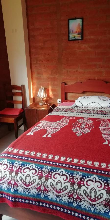 Hostal La Casa Amarilla City Баньйос Екстер'єр фото