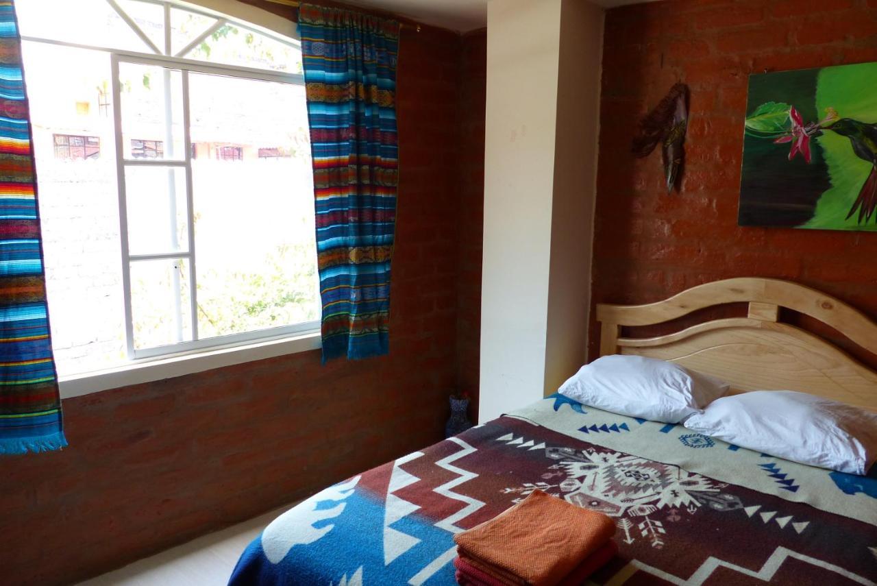 Hostal La Casa Amarilla City Баньйос Екстер'єр фото