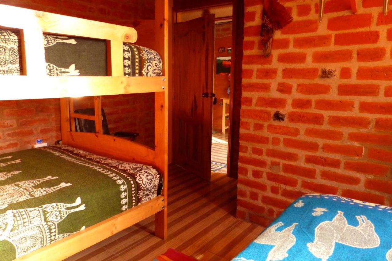 Hostal La Casa Amarilla City Баньйос Екстер'єр фото