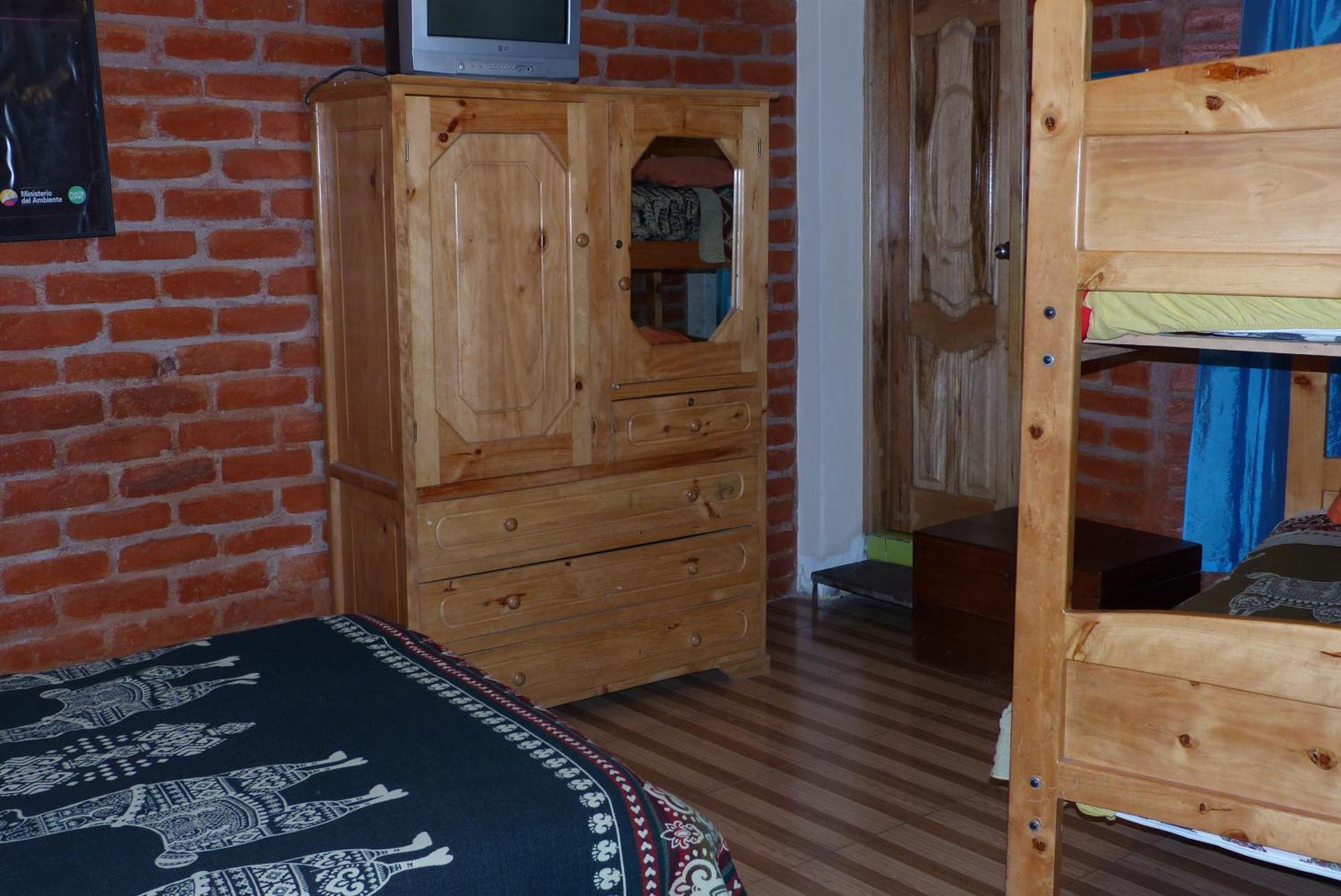 Hostal La Casa Amarilla City Баньйос Екстер'єр фото