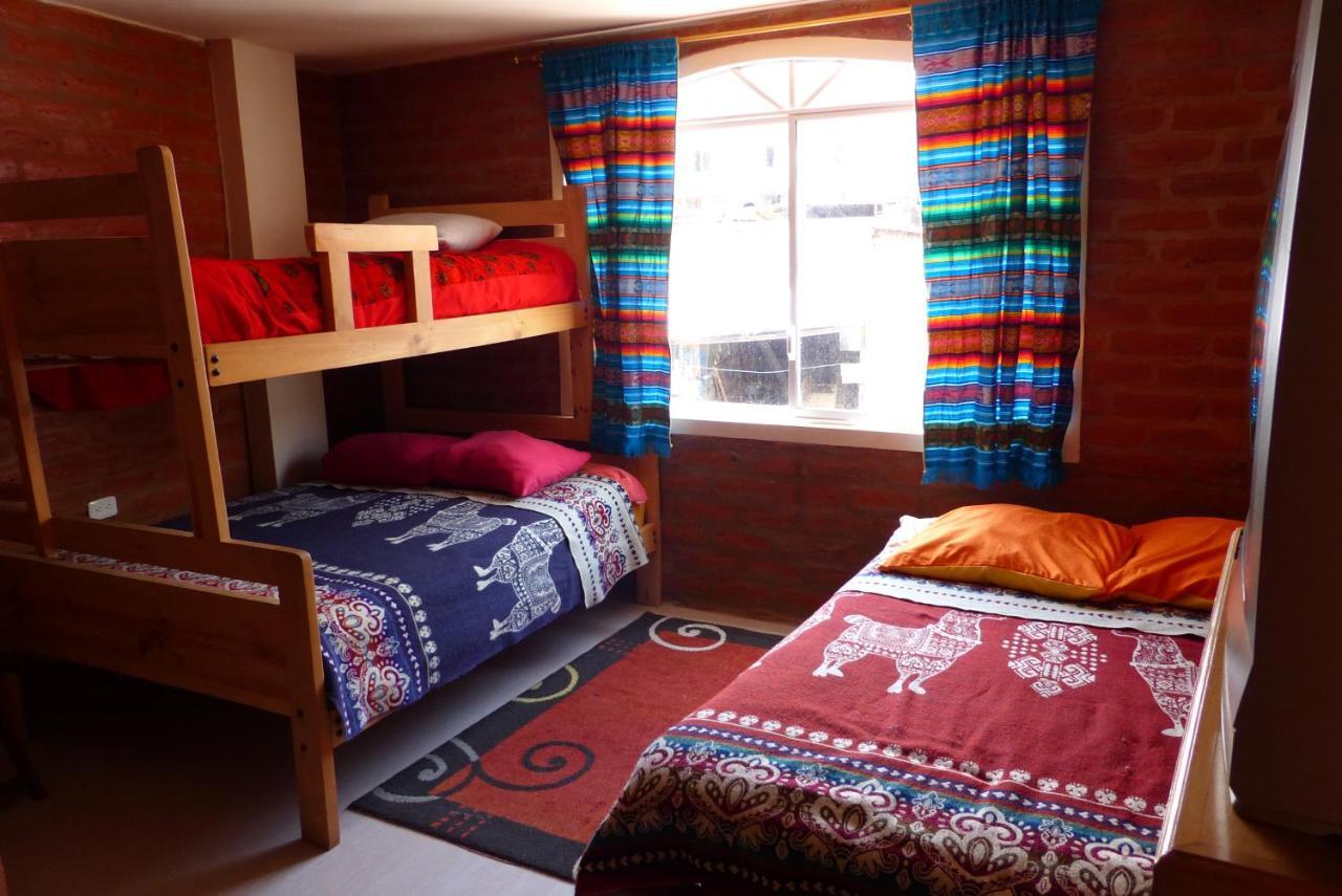 Hostal La Casa Amarilla City Баньйос Екстер'єр фото