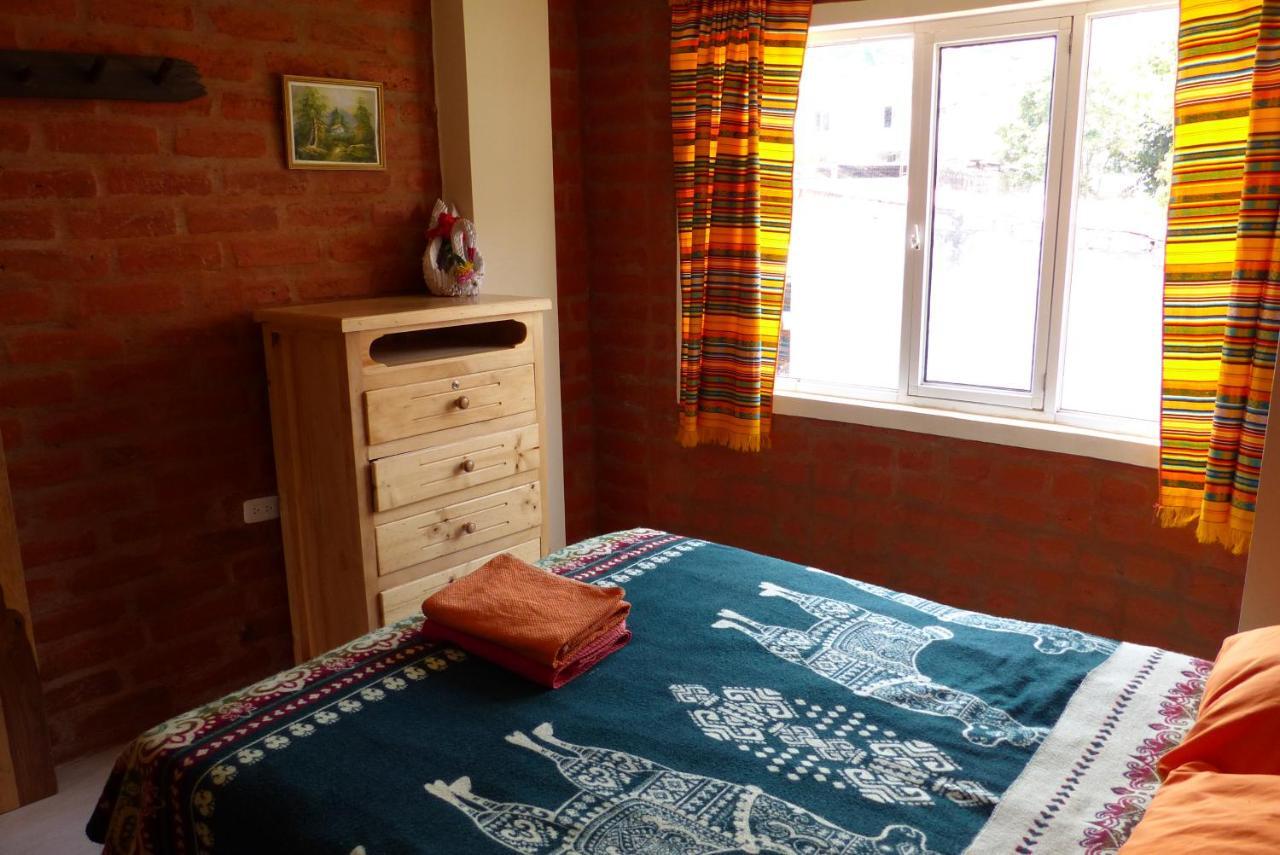 Hostal La Casa Amarilla City Баньйос Екстер'єр фото