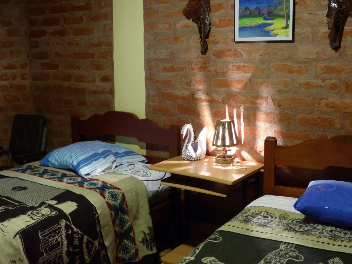 Hostal La Casa Amarilla City Баньйос Екстер'єр фото